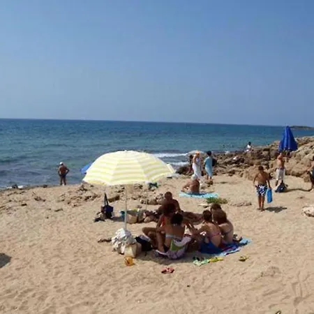 Casa Vacanza Martina * أُجينتو